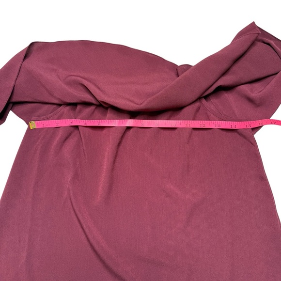 7 For All Mankind Women's Off-Shoulder Burgundy Top Sz XS NWT - Picture 3 of 7
